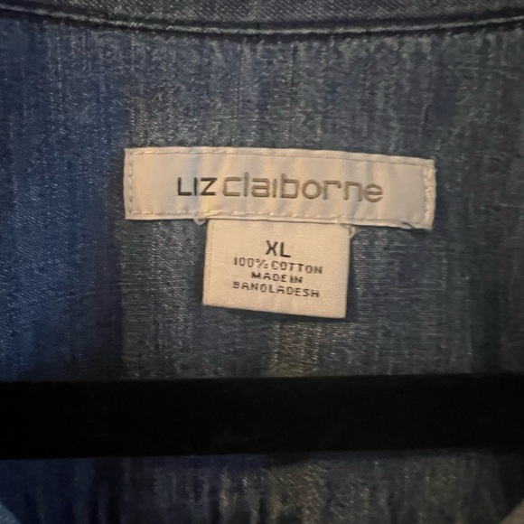 Liz Claiborne Classic Blue Denim Top - Picture 2 of 14